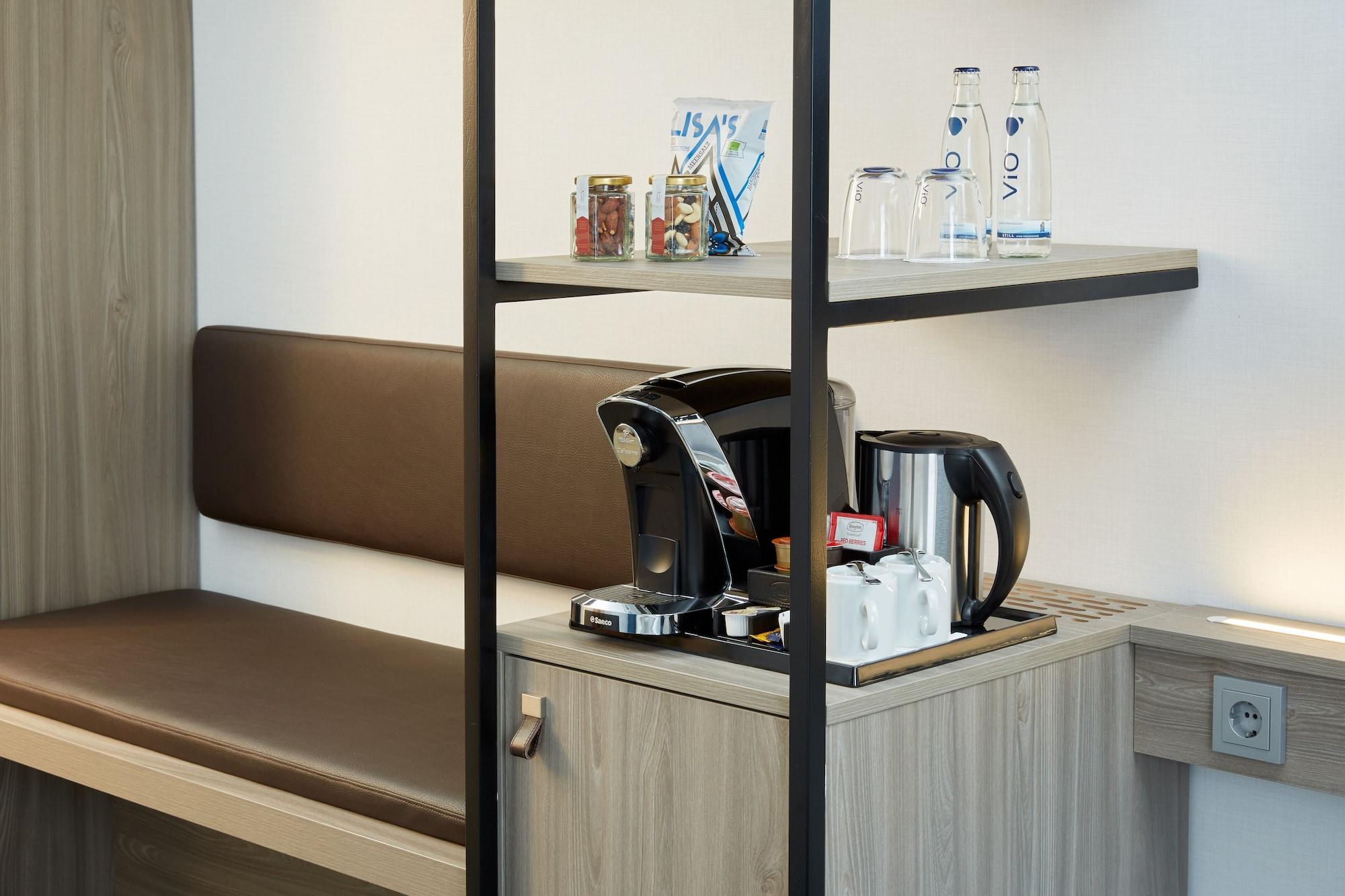 H4 Hotel