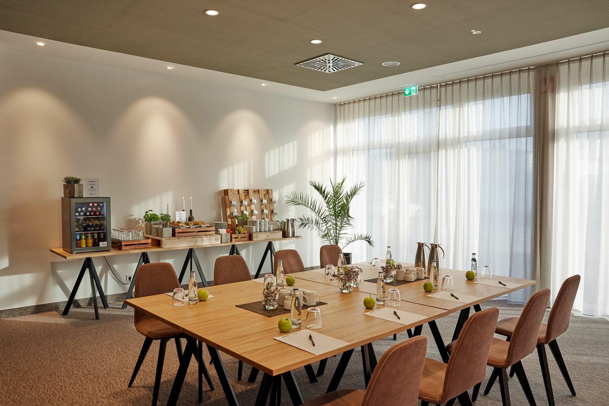 H4 Hotel