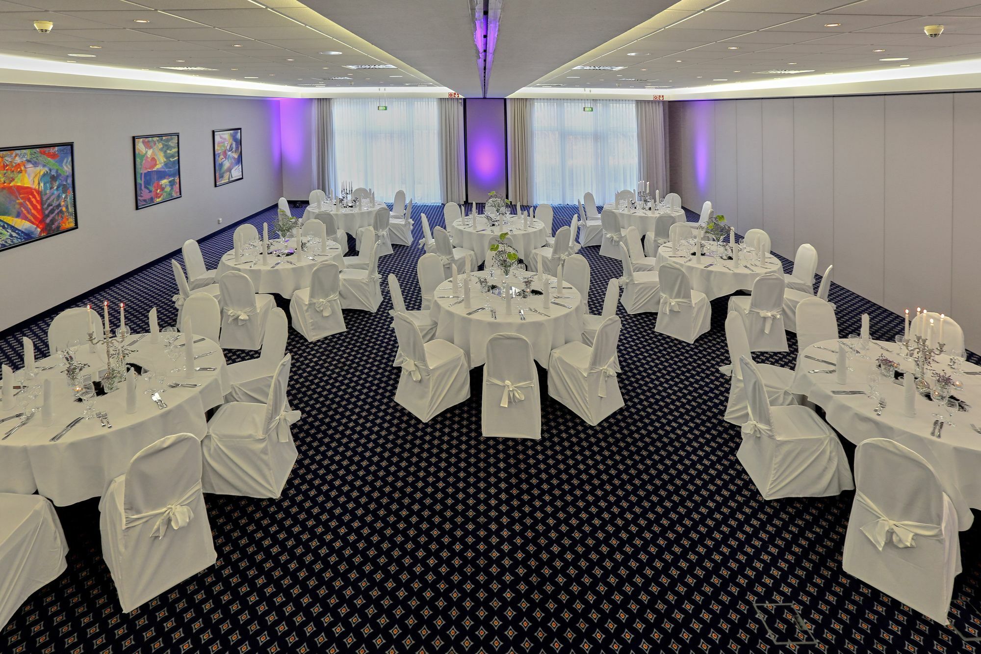 H4 Hotel
